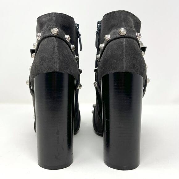 Balenciaga Grey Suede Silver Studded Ankle Boots – Size 39 – Made in Italy - Picture 4 of 8